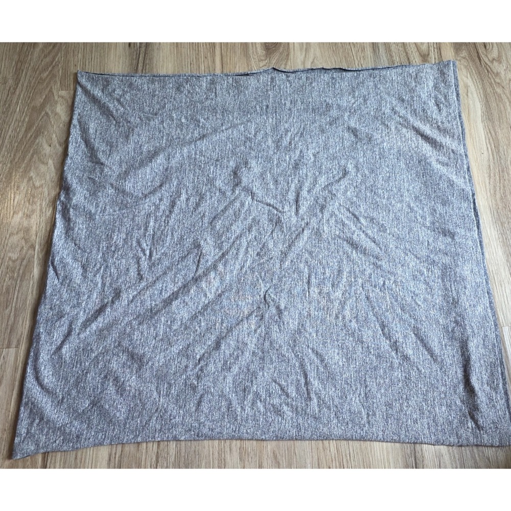 Lululemon Vinyasa Scarf Womens OS Blurred Gray Striped Snap Button Infinity